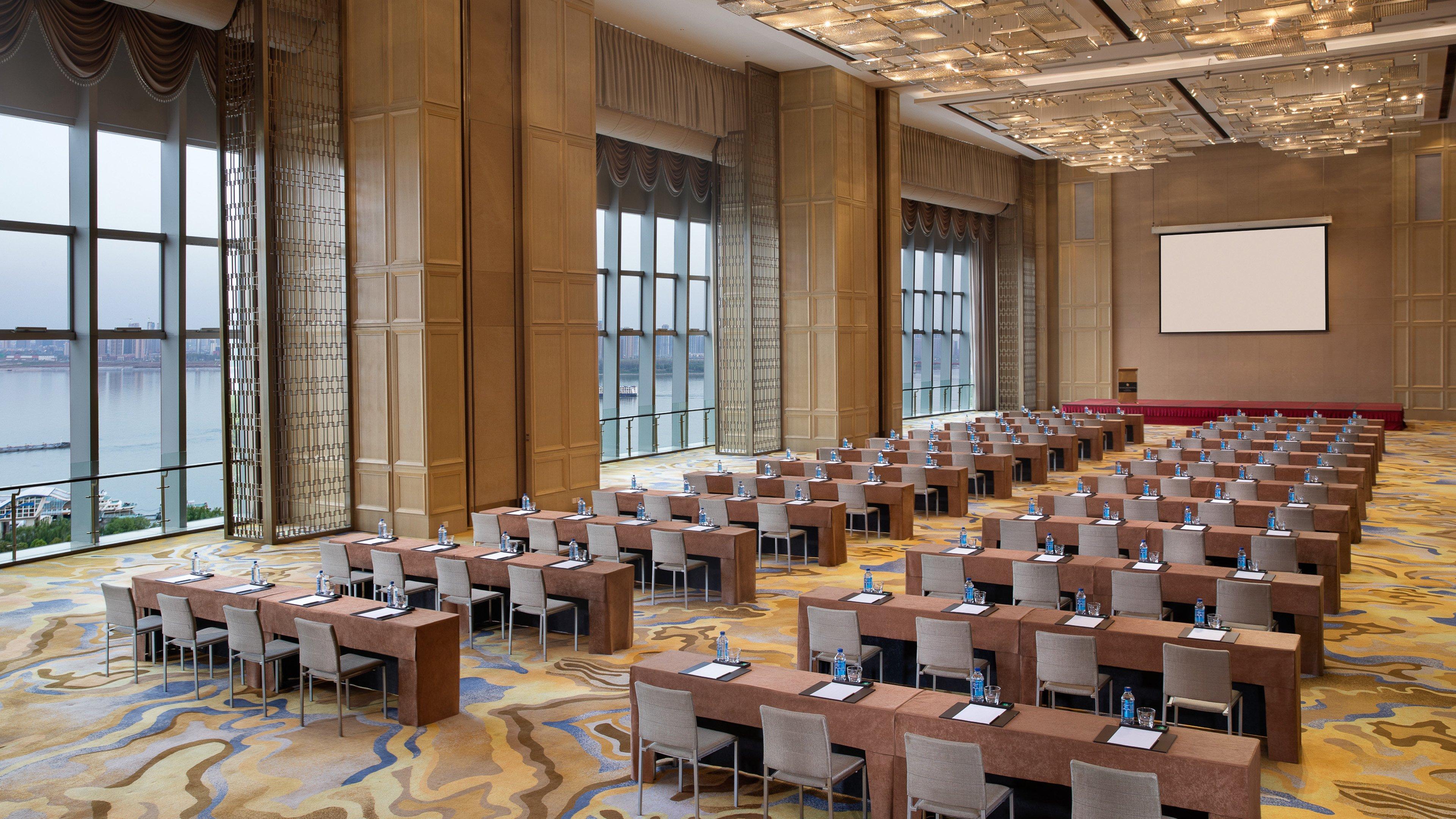 Intercontinental Wuhan By Ihg - Yangtze River View Exterior foto